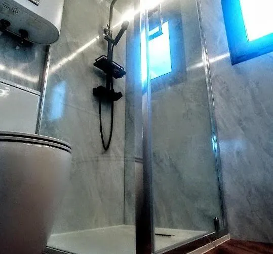 Houseboat - Dom Na Wodzie 